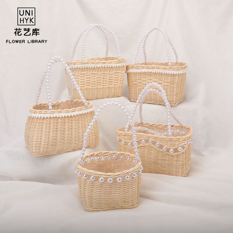 中秋节新款插花小提篮法式手工编织迷你防水竹藤篮子珍珠花篮手提图片