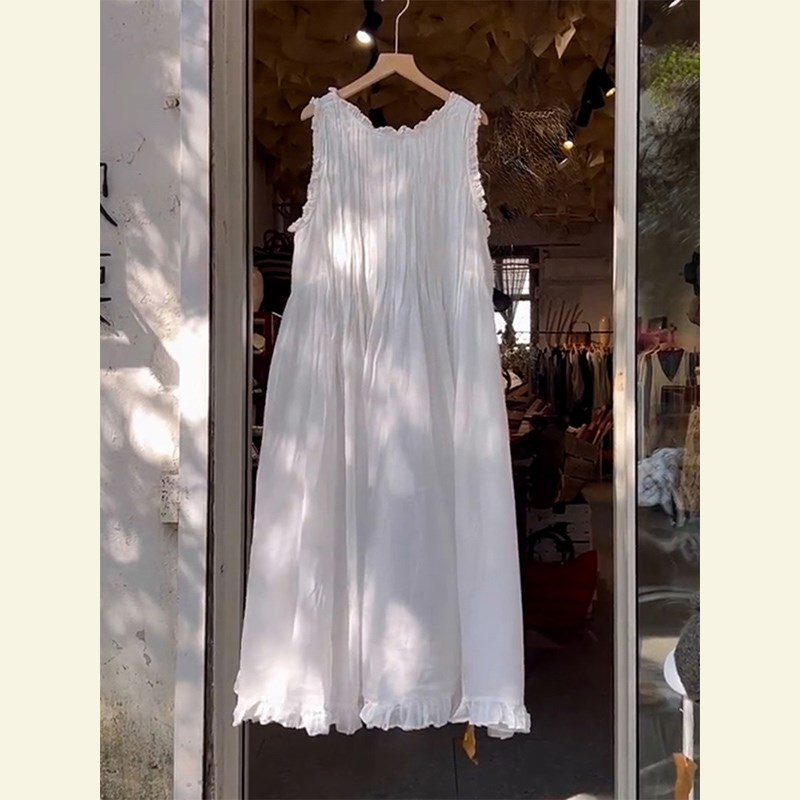 法式小姨风别致绝美亚麻长裙气质木耳边高级感棉麻背心连衣裙女春