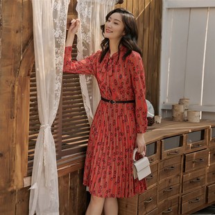 番茄红系带领百褶连衣裙女1B32L1056 雪纺中长款 歌蒂诗秋季 新款