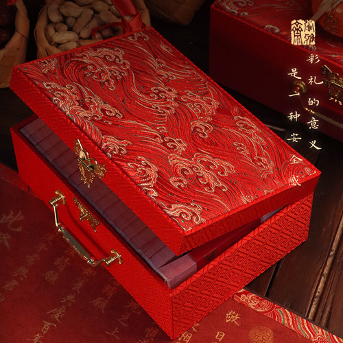 彩礼钱盒子高端结婚订婚提亲10万20万五现金聘礼大号陪嫁妆礼金箱