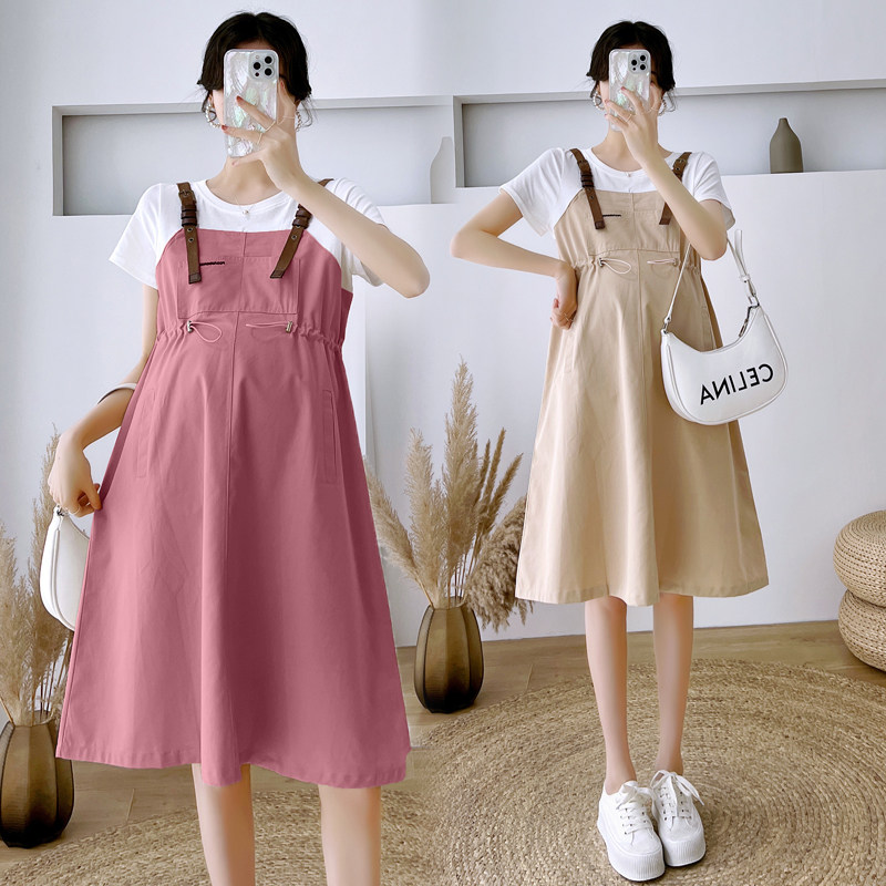 大码孕妇连衣裙夏季洋气宽松韩版减龄假两件背带裙显瘦A字裙200斤