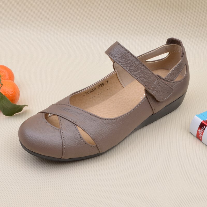 平底软底单鞋女舒适镂空魔术贴妈妈鞋真皮牛皮休闲中老年女鞋