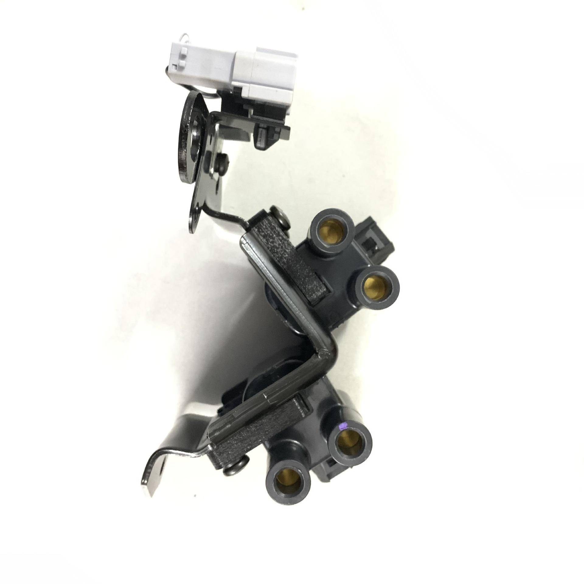 适用于千里马1.3L点火线圈27301-22600UF308