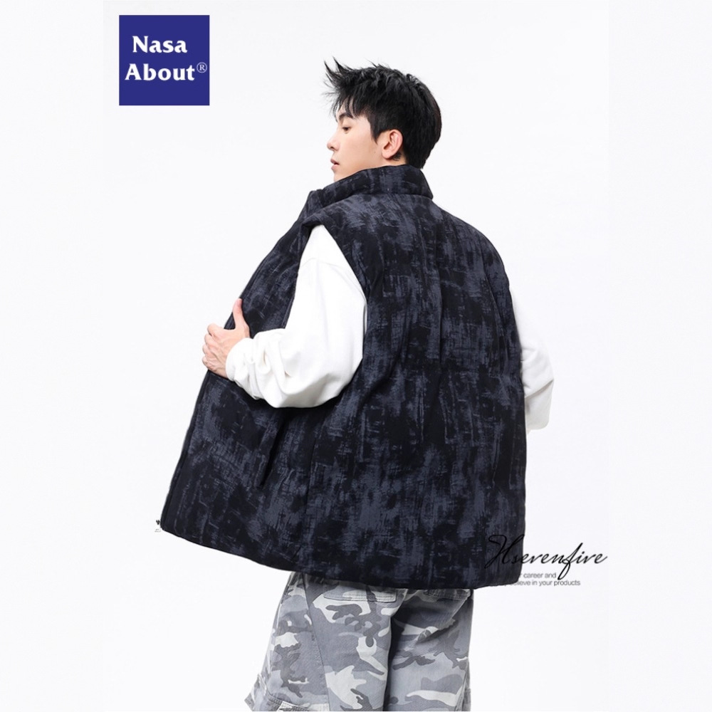 NASA迷彩扎染工装马甲男士秋冬季2025无袖坎肩宽松外穿保暖外套