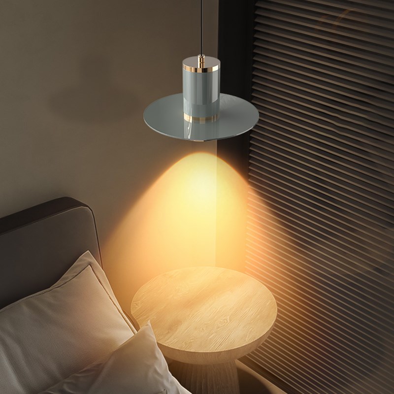 北欧床头吊线灯店铺商用设计师款轻奢网红飞碟餐厅创意个性灯具