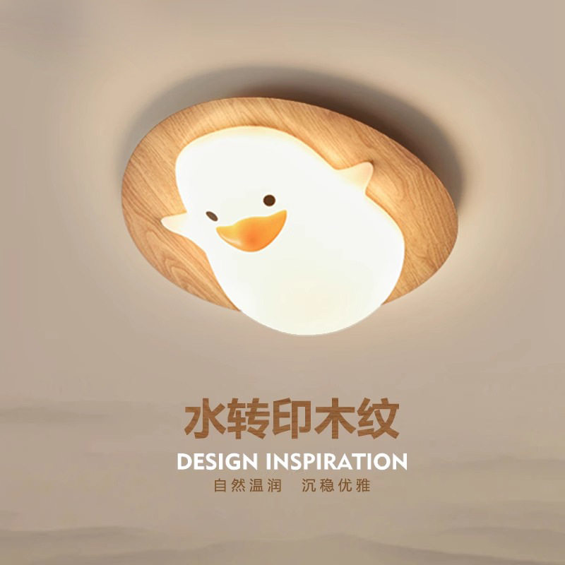 企鹅吸顶灯新款卡通造型儿童房间灯简约创意木纹个性家用卧室主灯