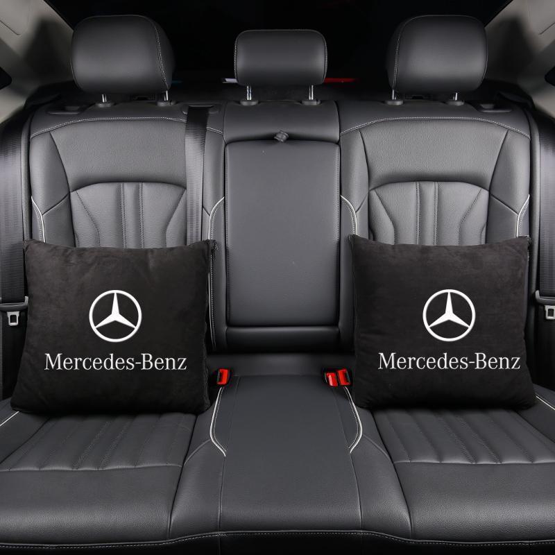 汽车抱枕被子两用适用奔驰C级E级glaGLC车载靠枕二合一加厚腰枕头