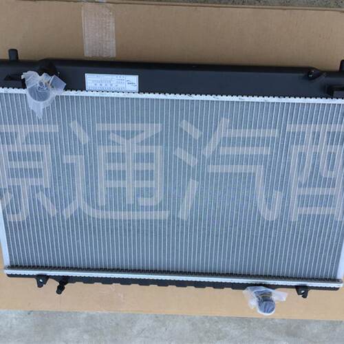 适用奇瑞艾瑞泽7散热器水箱艾瑞泽3自动挡大水箱新A3DVVT大水箱