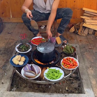 三角架架转盘火坑架子柴火架旋转炉地锅烧烤架火锅转转网红款火坑
