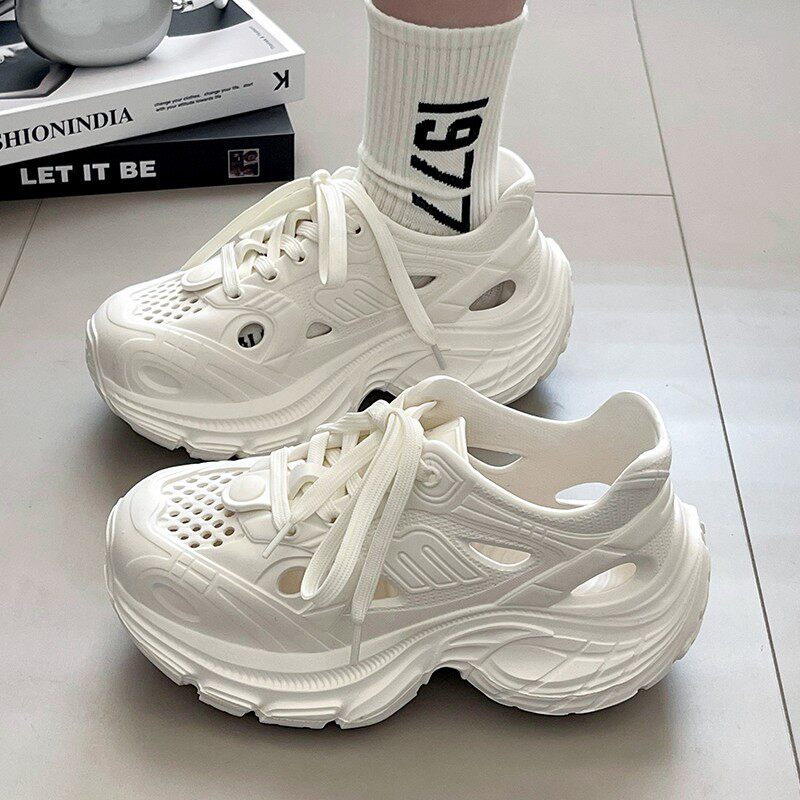 老爹洞洞鞋女夏季外穿时尚系带厚底增高防滑凉鞋踩屎感休闲沙滩鞋