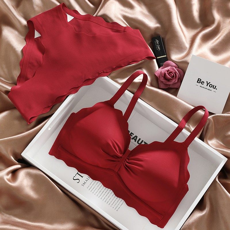 本命年内衣女士红色薄款蛇年小胸聚拢无痕无钢圈结婚新娘文胸胸罩