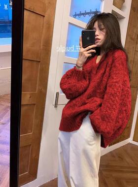 红色加厚V领麻花套头毛衣女2023秋冬新款爆款宽松慵懒风针织上衣