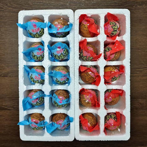 山东活珠子新鲜五香蛋鸡胚蛋无毛蛋熟喜蛋香辣味无骨大个钢化蛋