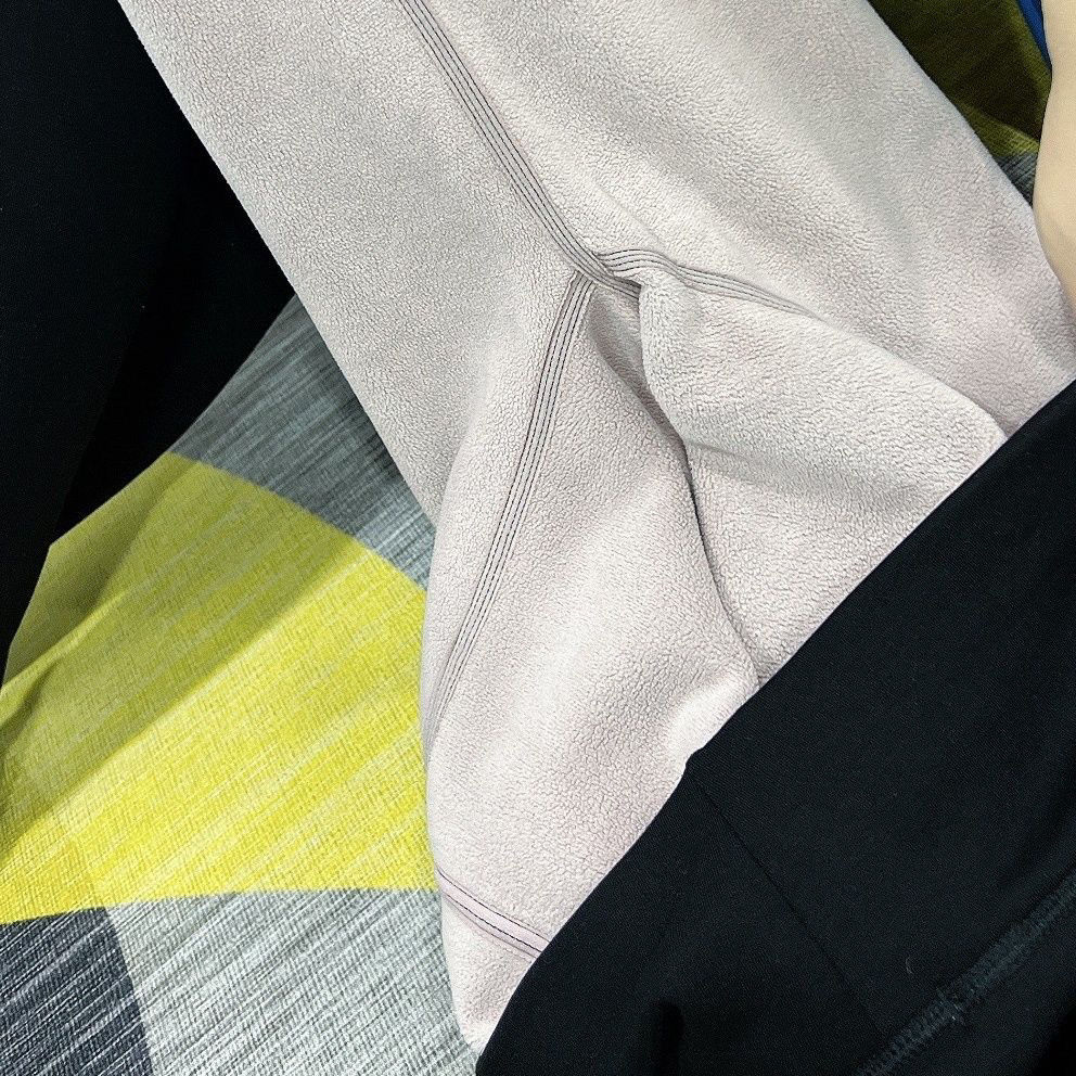 秋冬新款女外穿一体绒色拉姆薄绒保暖裤高腰弹力收腹黑色加肥加大