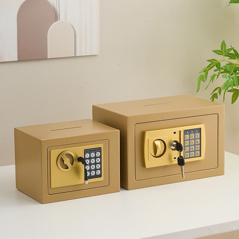 家用投币式密码保险箱办公存钱罐收纳防盗入墙入柜式保管箱
