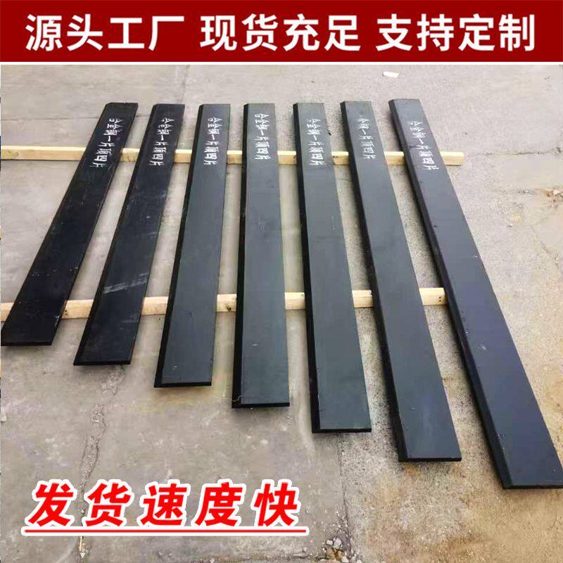 小铲车刀板装载机家用堆高机铲板锰钢耐磨铲印铲垃圾干杂活专用