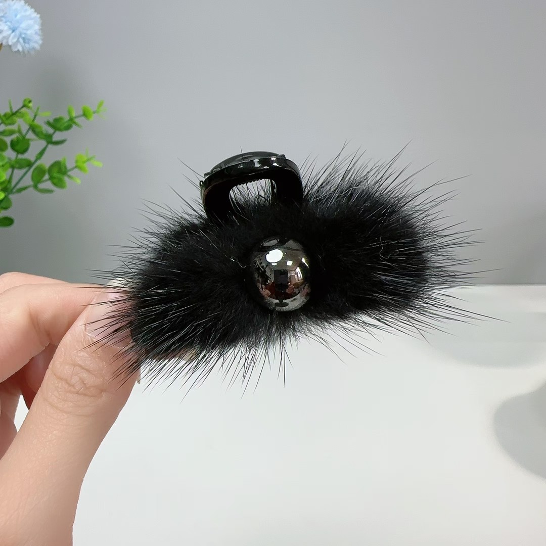 发夹抓夹春夏新款毛毛半扎发马尾公主头小号气质可爱黑色头发夹子