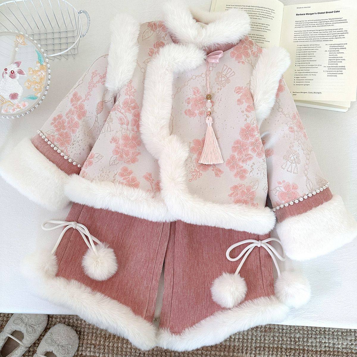 女童新中式拜年服甜美刺绣拼接加绒上衣阔腿裤喜庆套装蛇年新款,童装/婴儿装/亲子装,套装,淘宝优惠券,粉丝福利购,淘宝优惠卷