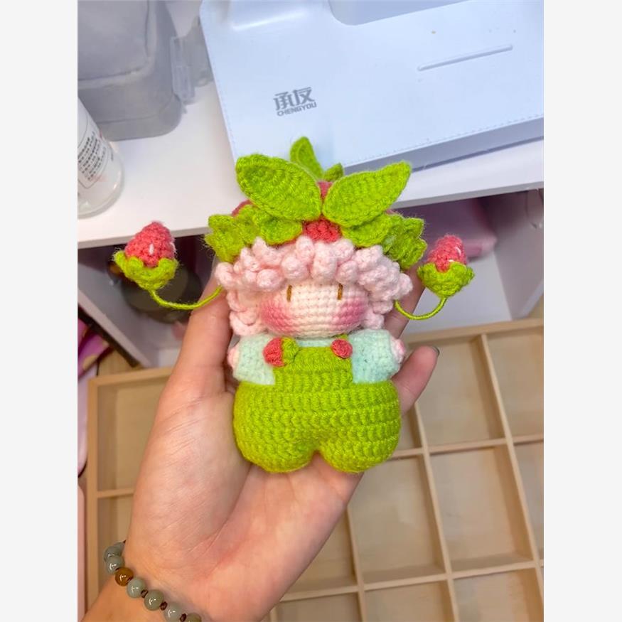 钩针玩偶十个勤天毛线钩针十个勤天卓沅玩偶手工编织人偶diy材料