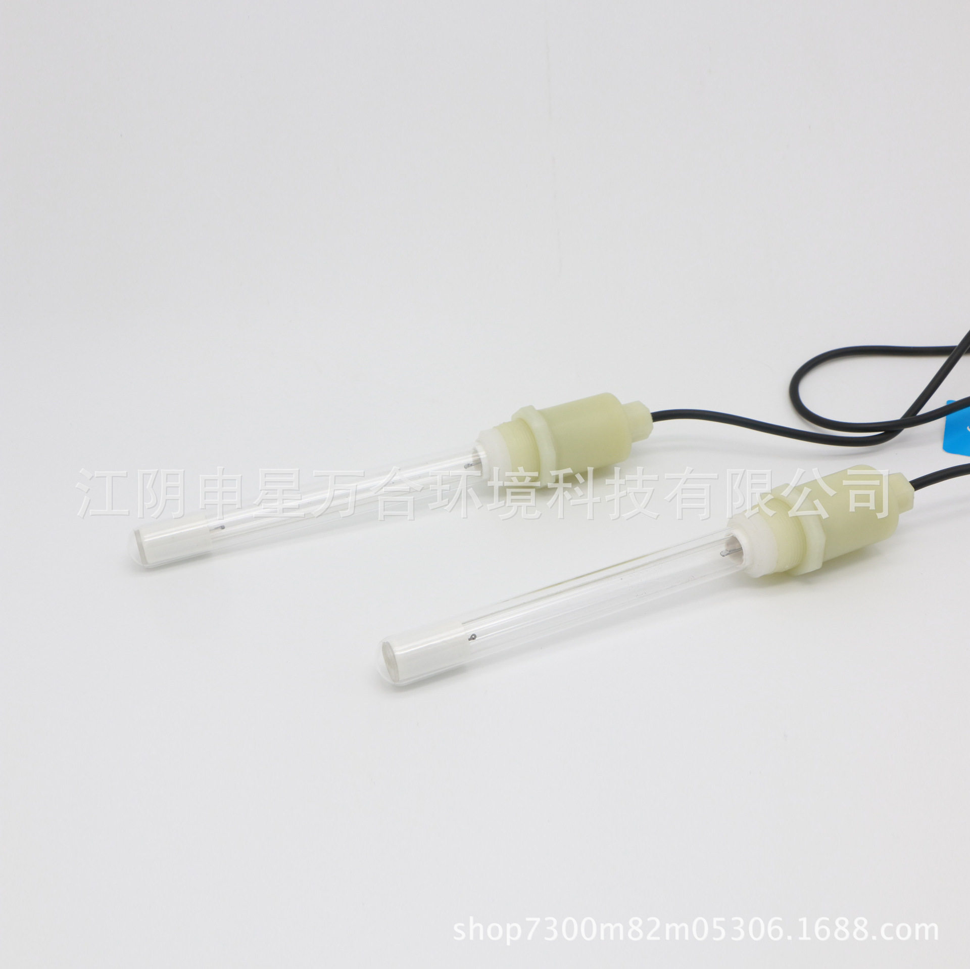 厂家供应污水处理潜水浸没式光解灯套管及组件uv灯管320w