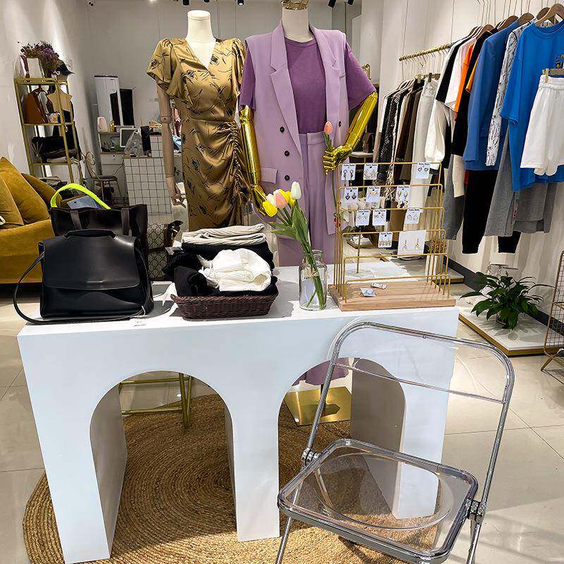 M型流水台中岛展示台摆台服装店软装落地陈列展示架道具装饰桌子