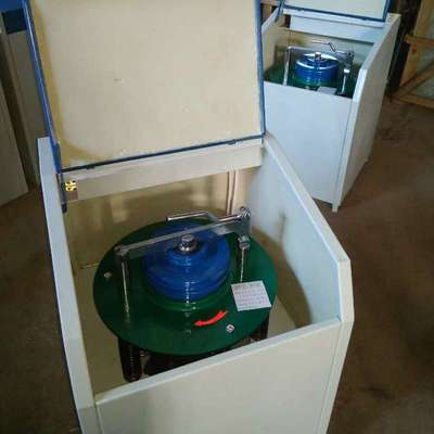 实验室密封制样粉碎机高频振动研磨磨矿机压紧料体防松动矿样装置