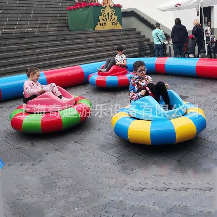 LED彩灯碰碰车直销广场游乐设备电动旋转碰碰车气圈碰碰车