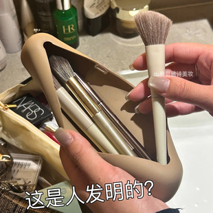 终于有人设计出来了！硅胶化妆刷收纳包小号防尘眉笔眼线笔刷子包