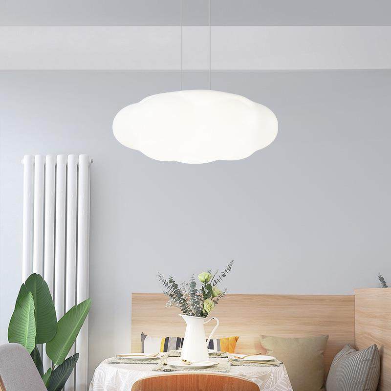 云朵吊灯现代简约主卧室灯儿童南瓜创意网红公主LED北欧网红灯具