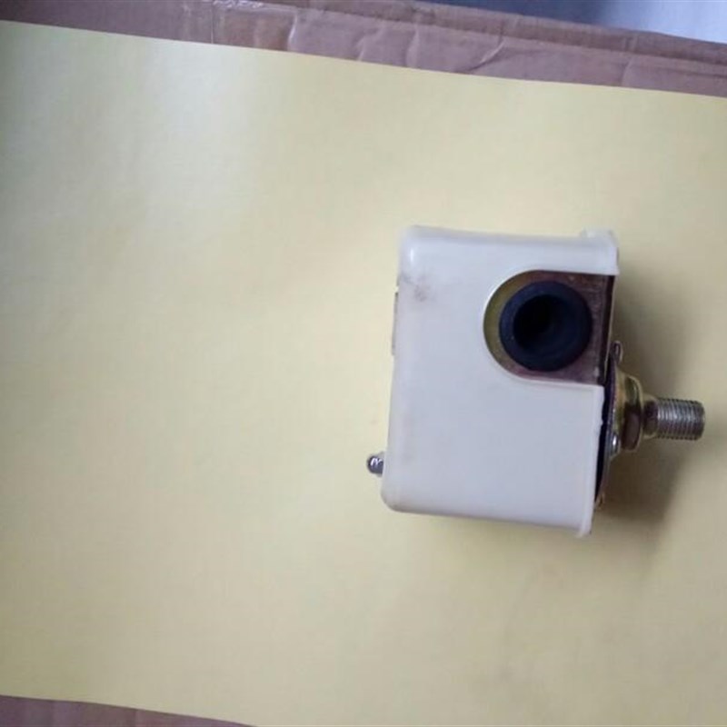 压力开关控制水泵自动启动压力可调节,压力罐,增压水箱家用开关