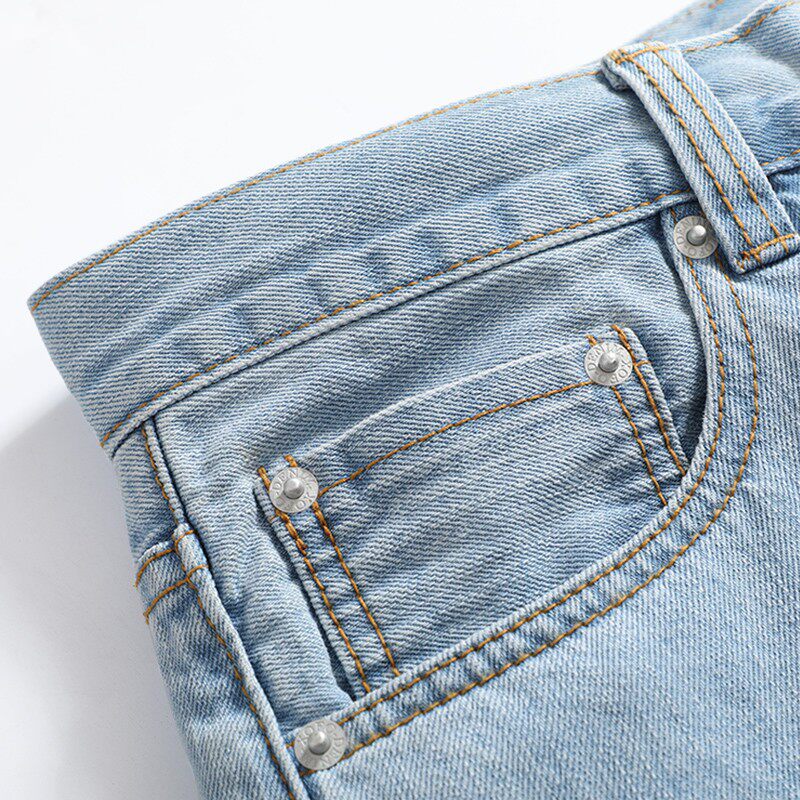 浅色直筒宽松浅蓝色秋季港风休闲牛仔裤男阔腿水洗复古春秋款裤子