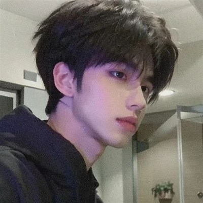 假发男生短发造型网红米白色微分碎盖短直发日常蓬松男士全头套式