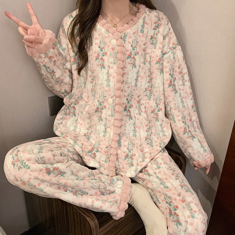 珊瑚绒睡衣女秋冬季加绒加厚可爱法兰绒新款家居服甜美风套装花朵
