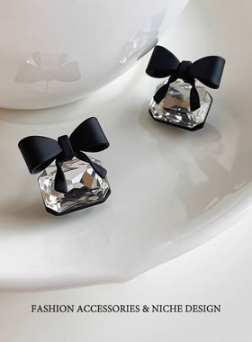 纯银耳钉黑色蝴蝶结耳环新爆款高级感气质独特重工简约耳饰女士