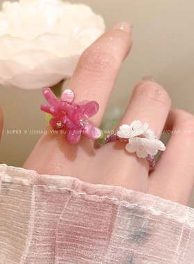 「指尖花束」甜美紫罗兰花朵戒指