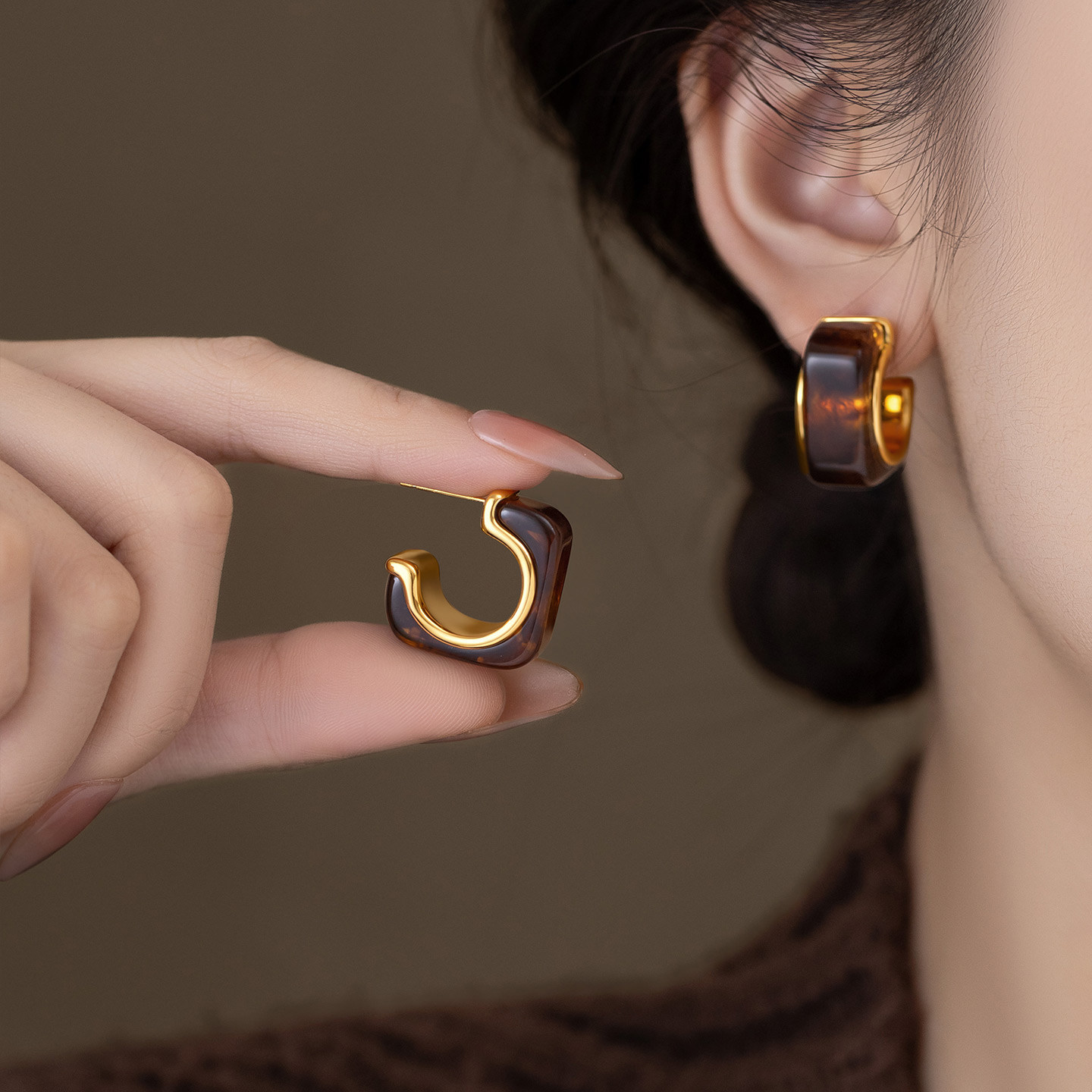 纯银耳钉复古几何琥珀耳环女2026春夏新款爆款C型轻奢精致耳饰