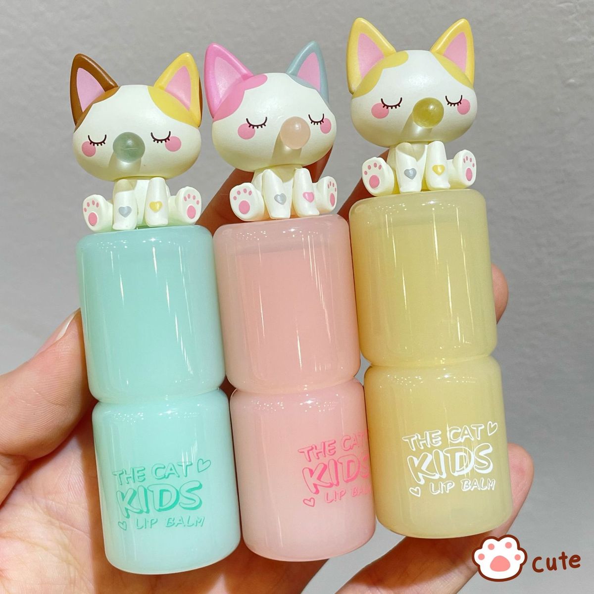 佩翘封面猫咪夹心儿童润唇膏向日葵籽油呵护娇嫩唇肌润不油TBH002