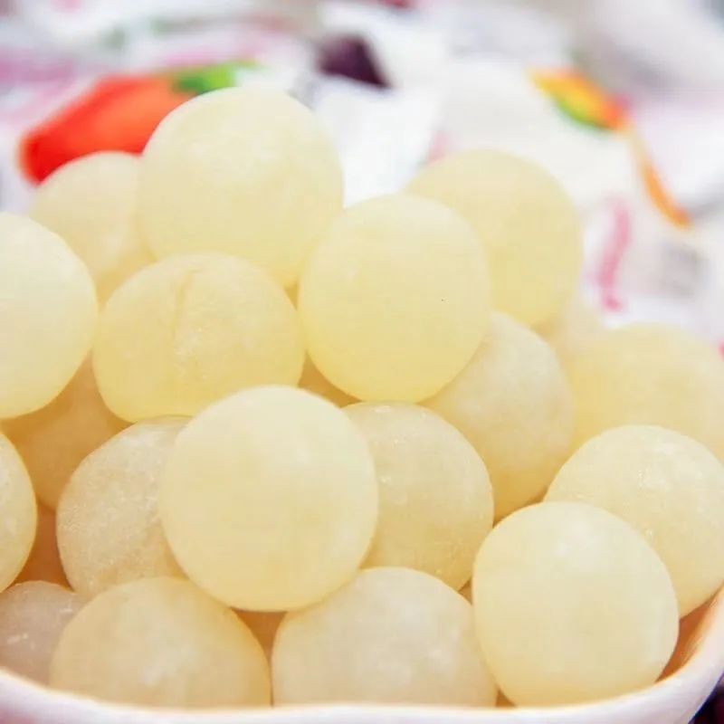 脆皮鲜乳球夹心水果软糖喜糖批发混合口味结婚年货糖果零食散装