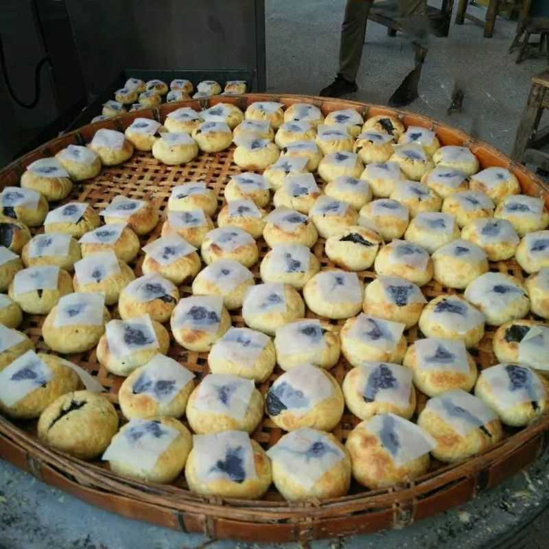 安徽土月饼黑芝麻馅正宗酥皮中秋黄山休宁东临溪特产油纸装传统