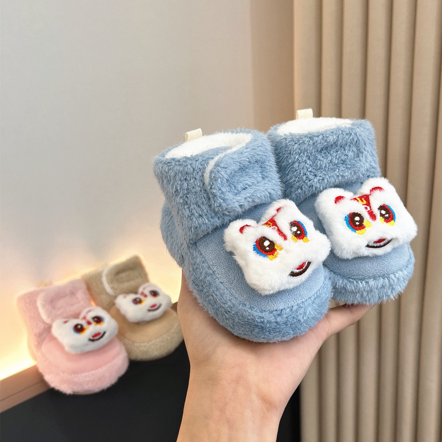 冬季婴儿加绒软底学步棉鞋