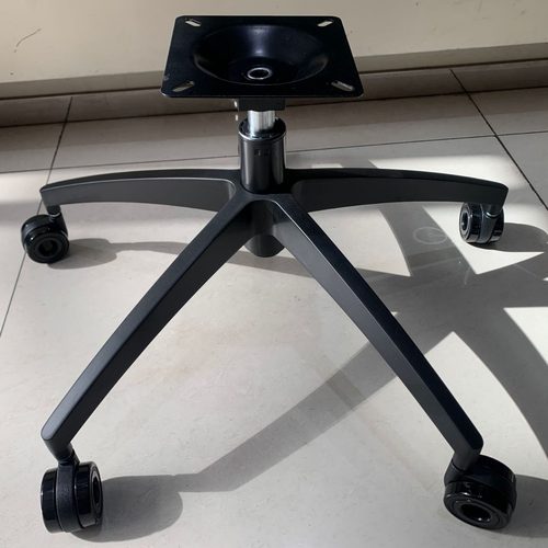 工厂直销椅子底座配套件休闲椅办公椅底座铝合金脚旋转杆方托配件