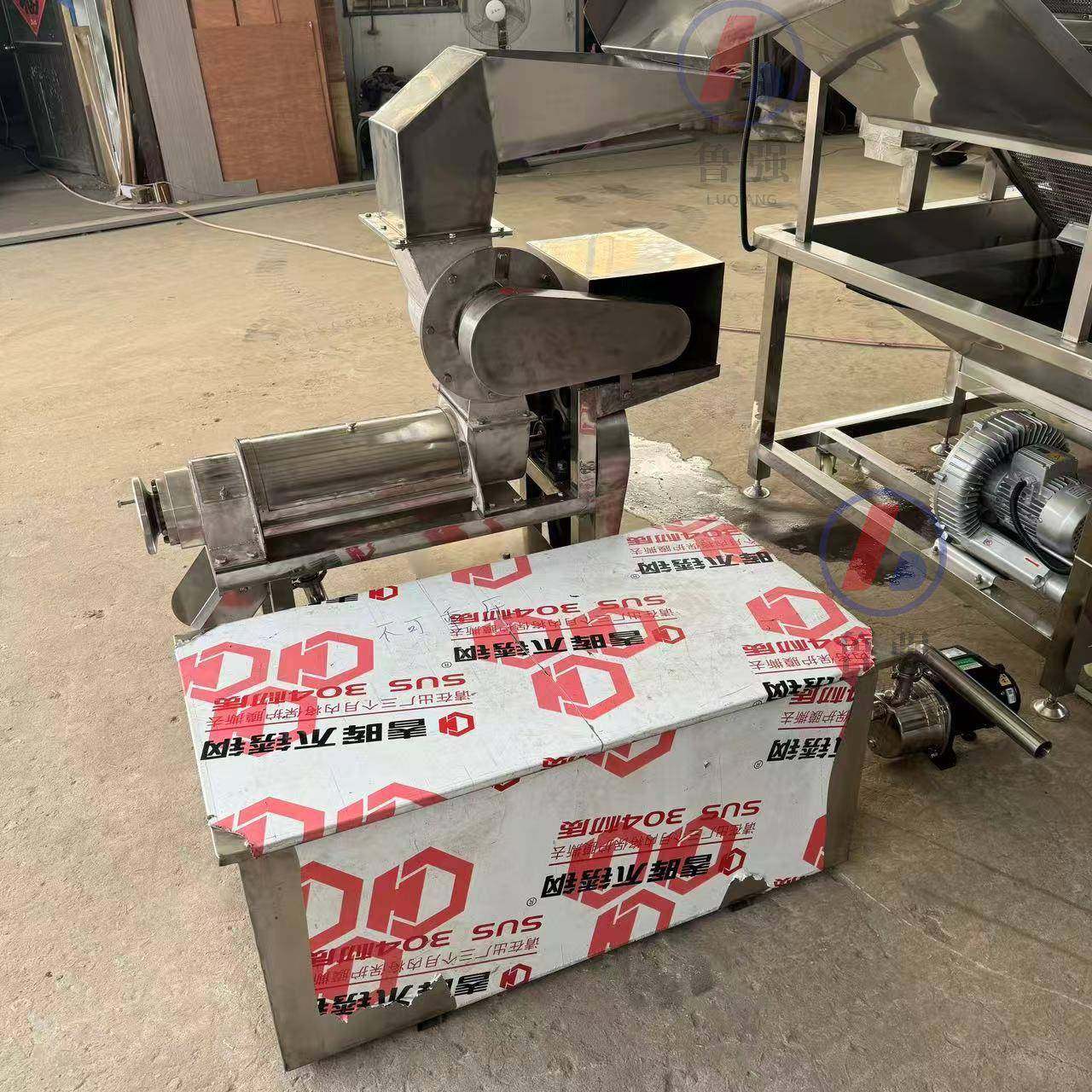 百香果榨汁机 清洗破碎榨汁一条线 厂家供应螺旋榨汁机,清洗/食品/商业设备,果蔬加工设备,淘宝优惠券,粉丝福利购,淘宝优惠卷