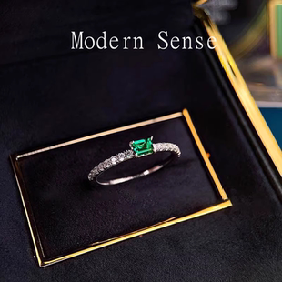 摩登圣饰S925银现代感祖母绿宝石戒指方切镶嵌小众百搭女款 指环
