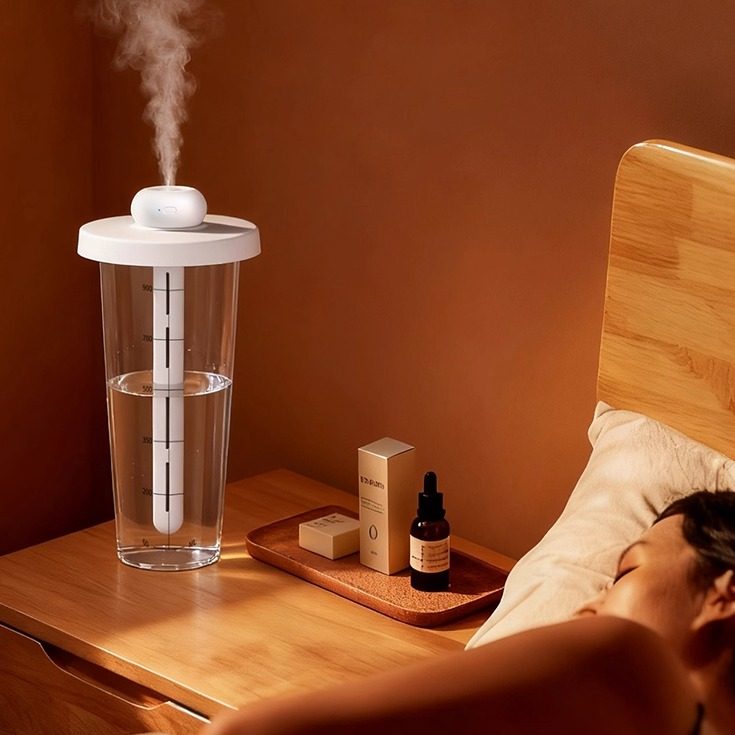 便捷旅行空气加湿器家用静音卧室办公室桌面简易小型便携式宿舍室内车载学生迷你喷雾化矿泉水瓶usb蒸汽随身