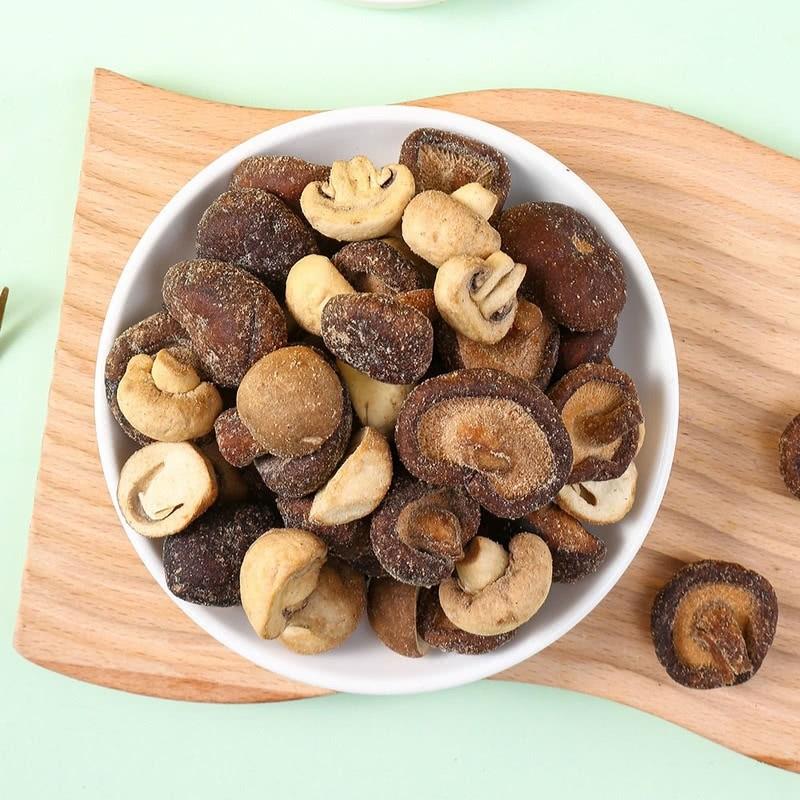 正宗SHARY组合菌菇脆黑松