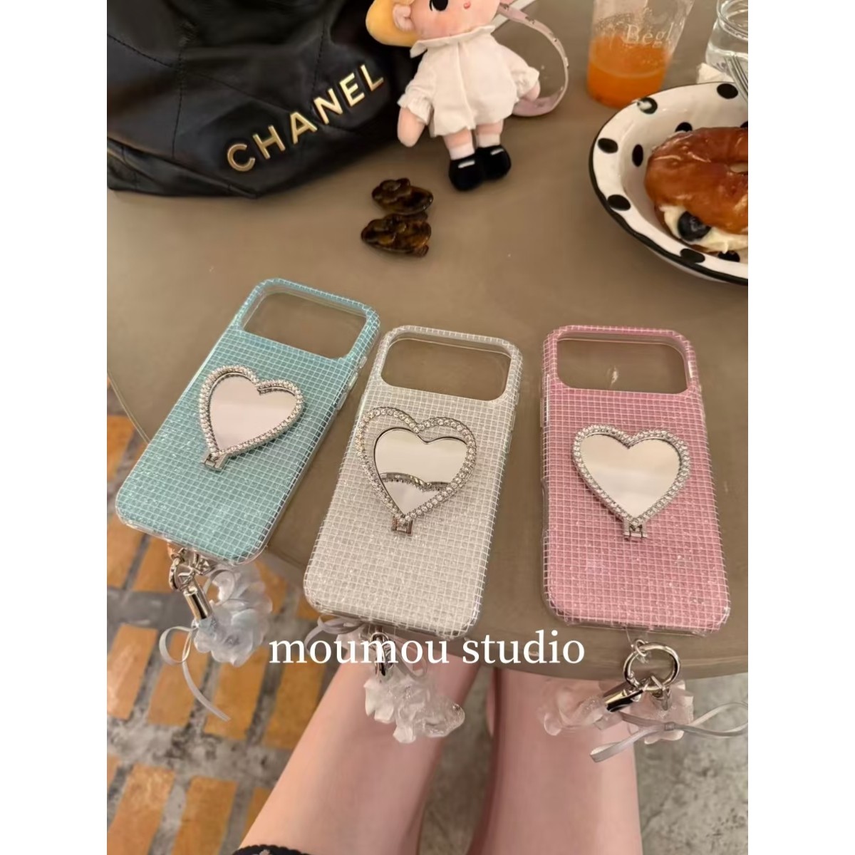 MOMOMOSTUDIOS日韩ins小众时髦格子镜面爱心支架适用iPhone17promax新款16ro苹果手机壳15pro挂绳全包防摔壳