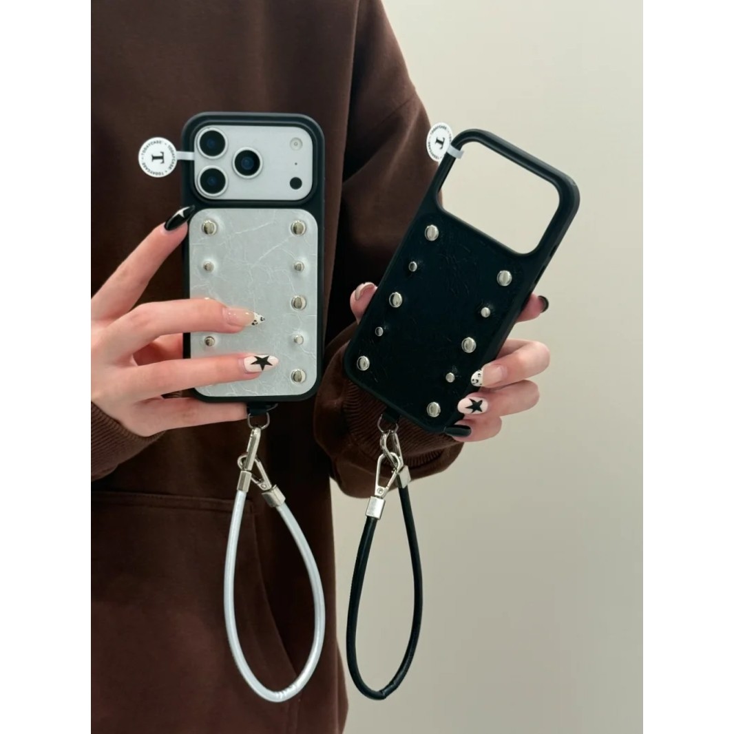 MOMOMOSTUDIOS韩系ins个性铆钉皮质挂绳适用iPho