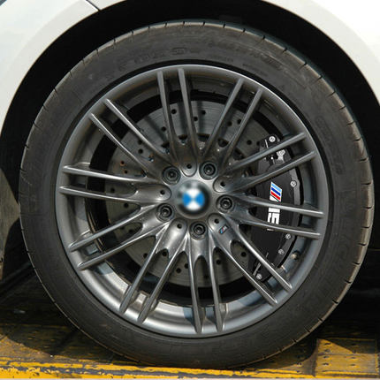 宝马刹车卡钳罩5系520i 523i 525i 530i X5 X6卡钳改装轮毂装饰罩