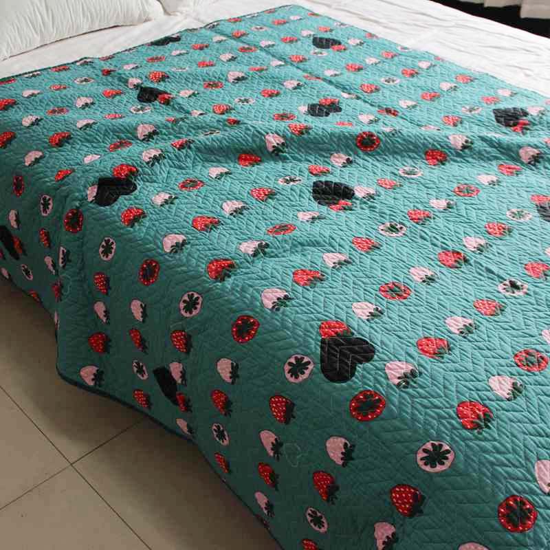 小草莓斜纹纯棉绗缝被床单床盖床垫单件夹棉小学生幼儿园床上用品