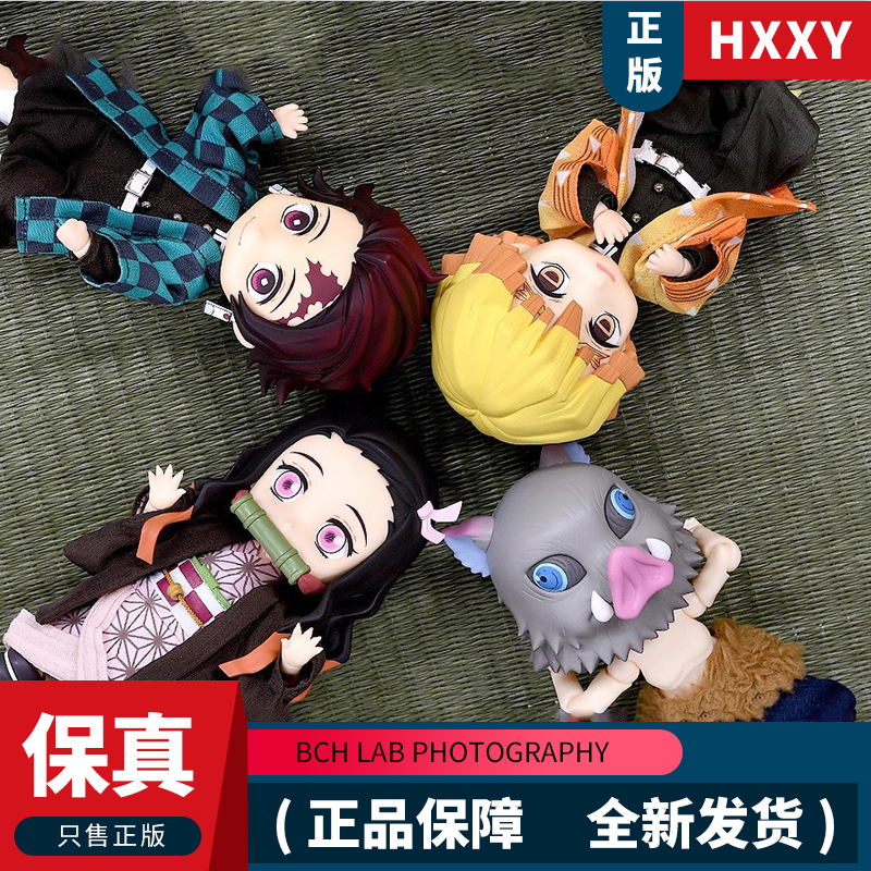 鬼灭之刃炭治郎我妻善逸手办